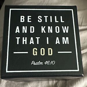 Elegant Black and Gold Inspirational Box